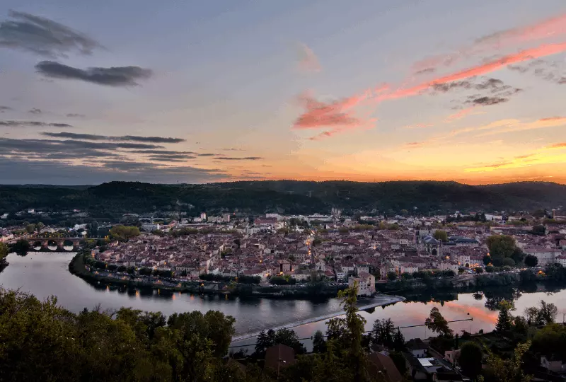 Réserver un camping à Cahors - Campings dans le Lot - Panorama