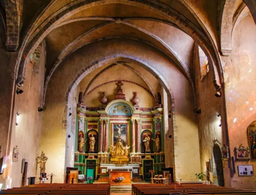 Réserver un camping à Saint-Céré - Campings dans le Lot - Eglise Sainte Spérie intérieure - Michel Gerbaud