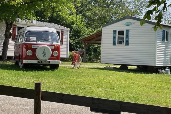 Location de camping dans le Lot - Réserver un séjour dans le Lot